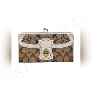 Coach Legacy Kisslock Wallet Khaki Signature Canvas Leather Turnlock Vintage Y2K